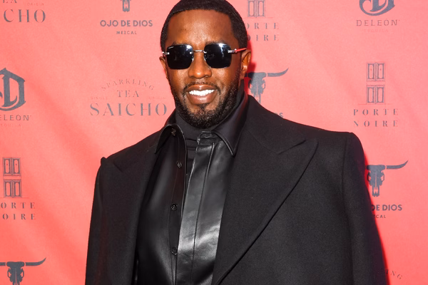 Preso por exploração sexual, Diddy é hospitalizado nos EUA