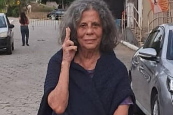 Maria Gladys revela relacionamento com Roberto Carlos: “Não me recebe”