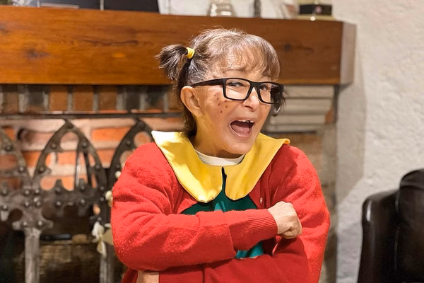 Atriz que viveu Chiquinha em Chaves é internada com dano neurológico