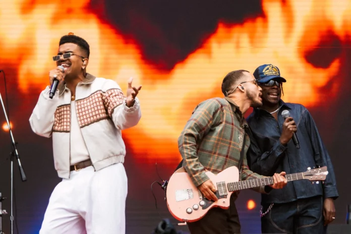 Os Garotin cantarão TODAS suas músicas em turnê nova: "nosso maior show" (ENTREVISTA)