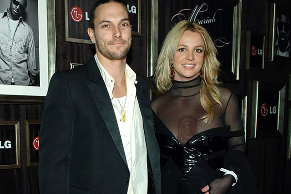 Ex de Britney Spears alega que a cantora usou cocaína na amamentação