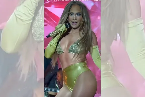 Jennifer Lopez revela qual galã tem o melhor beijo de Jennifer Lopez revela qual galã tem o melhor beijo de Hollywood