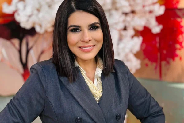 Mara Maravilha choca ao revelar romance com famoso galã de Mara Maravilha choca ao revelar romance com famoso galã de novelas