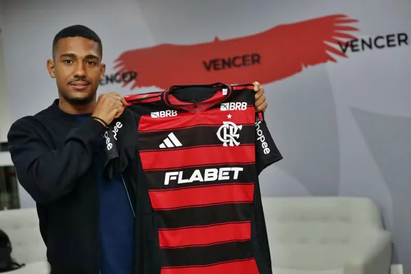 Entenda polêmica entre jogador do Flamengo, influencer e Nicole Bahls - destaque galeria