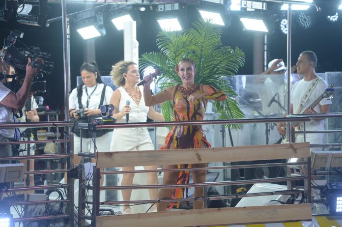 Carnaval de Salvador: Bell Marques, Léo Santana e Claudia Leitte arrastaram multidões nesta sexta (13)