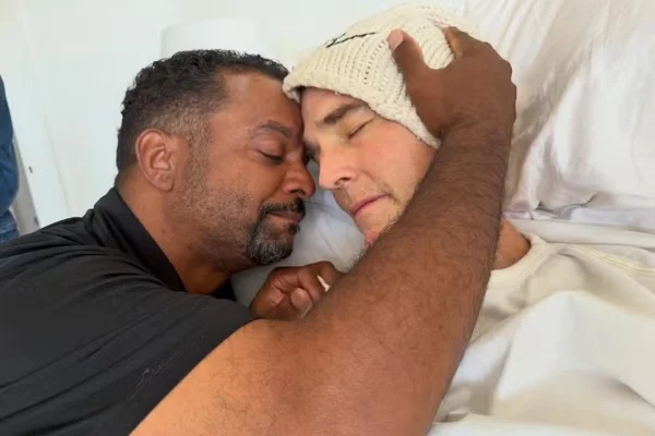 James Van Der Beek: última foto do ator emociona fãs nas redes. Veja - destaque galeria