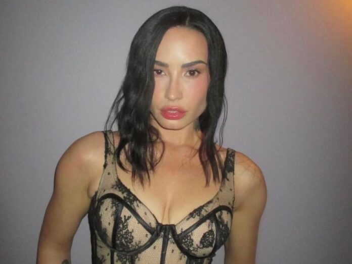 Demi Lovato revela 5 músicas que estarão em sua turnê