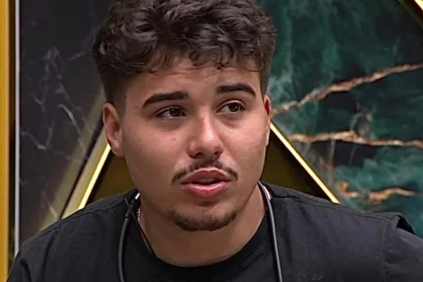 Polícia se pronuncia após ex-BBB Pedro se envolver em pancadaria - destaque galeria